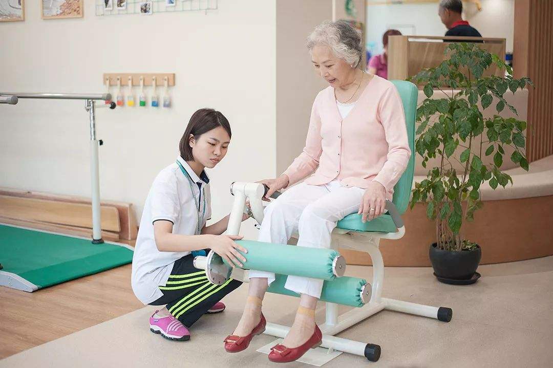 老人護(hù)理